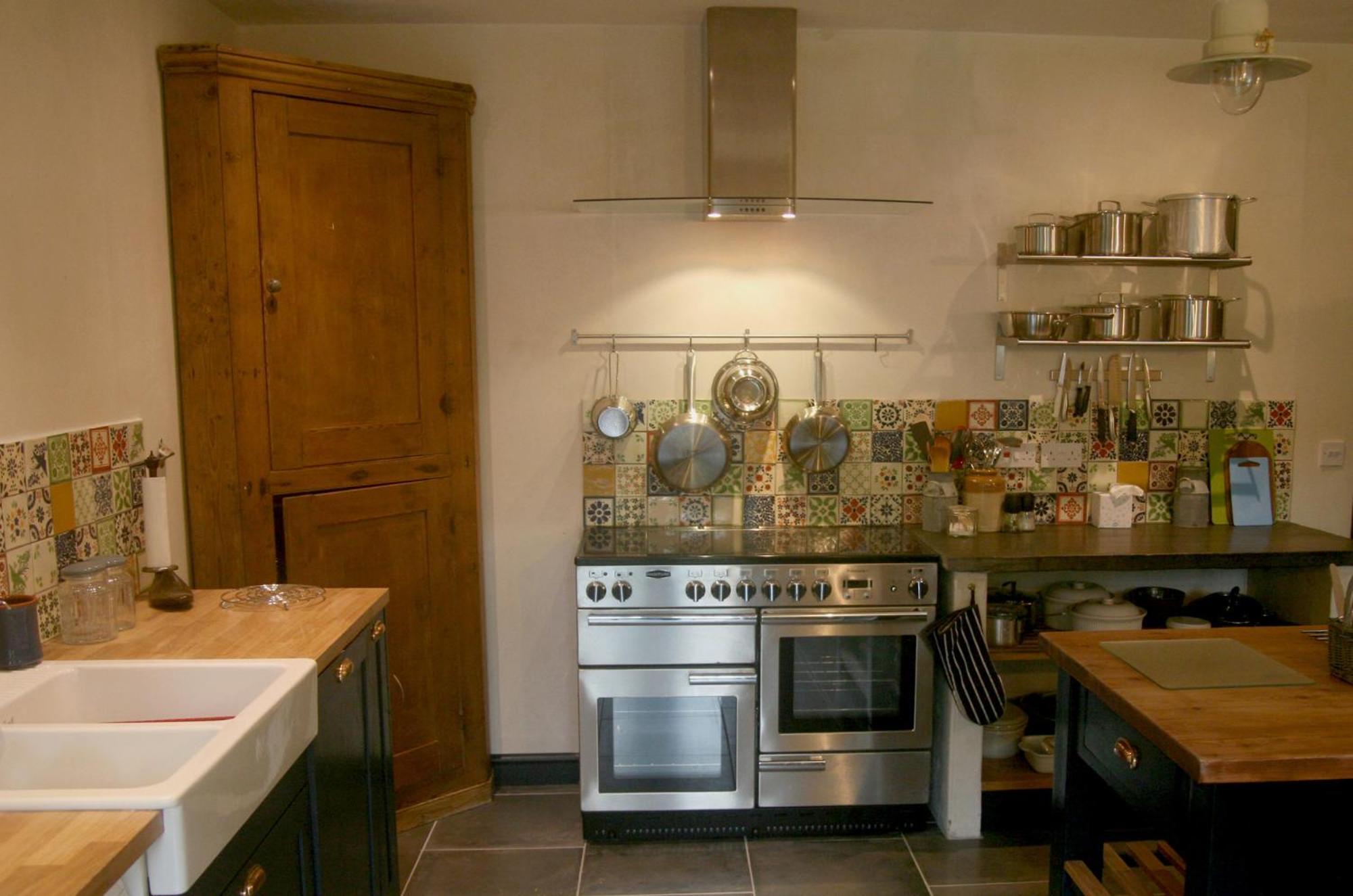 Creatively Converted Barn In Accessible Rural Spot Llanwrda Exterior photo